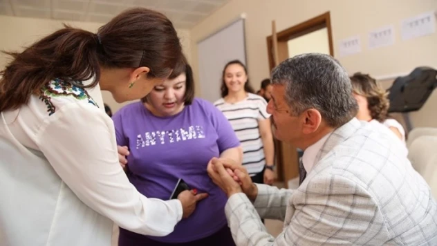 Akın'dan Dünya Engelliler Günü mesajı