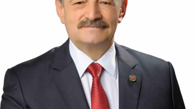 Akın, Öğretmenler Gününü kutladı