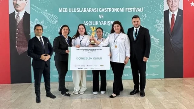 Amasra Turizm Lisesi'nden Türkiye Üçüncülüğü