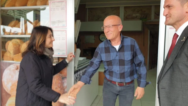 Bankoğlu'dan kent merkezi ve ilçelerde bayram ziyareti