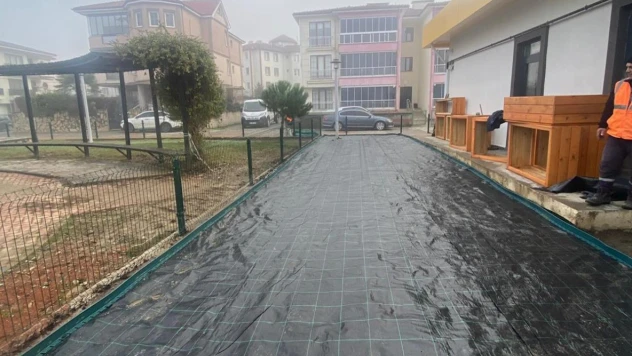 Bartın Belediyesi'nden Çocuklara Güvenli Oyun Alanı