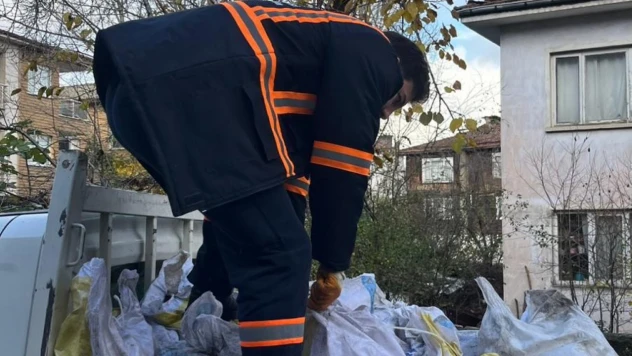 Bartın Belediyesi'nden İhtiyaç Sahiplerine Kışlık Odun Desteği