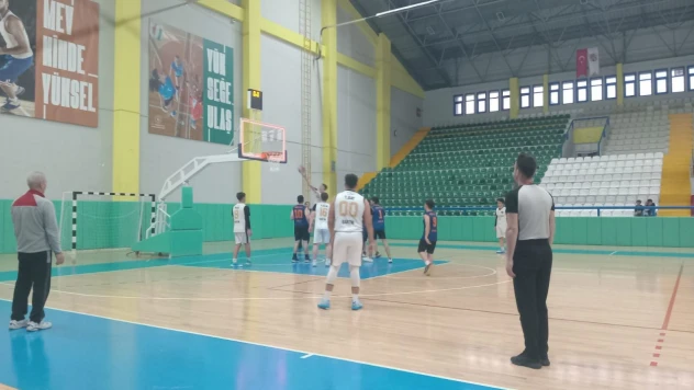 Bartın'da Gençler Basketbol Heyecanı