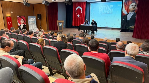 Bartın Kitap Fuarı'nda Edebiyat Dolu Bir Cuma