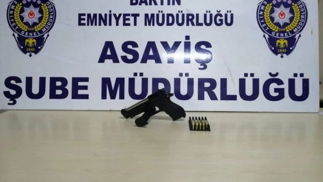 Bartın Otobüs Terminali'nde silah operasyonu