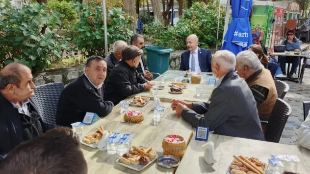 Başkan Çakır Büyüklerimizi Amasra'da Ağırladı