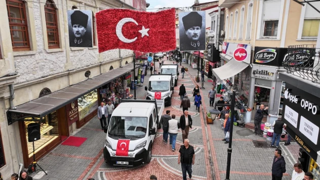 Belediyeye 6 yeni araç takviyesi