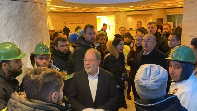 Çavuşoğlu'ndan madencilere teşekkür