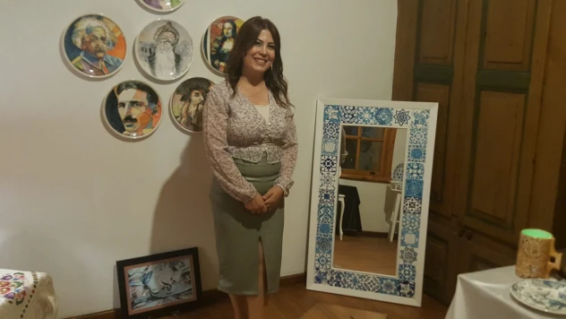 Çini sergisi sanatseverle buluştu