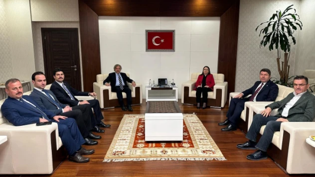 Demircan 'Kruvaziyer turizmi geleceğimizin umududur'