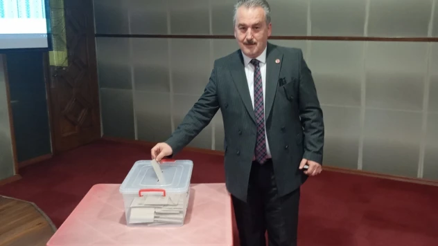Encümen üyeleri seçildi