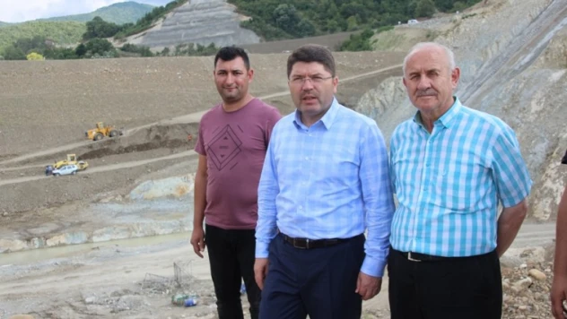 Tunç, gövde inşaatı başlayan Kozcağız Barajı'nı inceledi