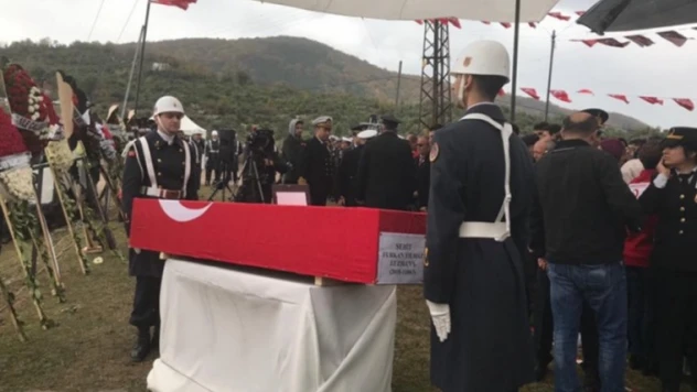 Bartın şehidini uğurladı