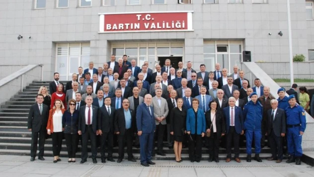 Muhtarlar, günlerini kutladı
