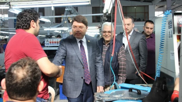 Tunç,  fabrika ziyaretlerinde bulundu