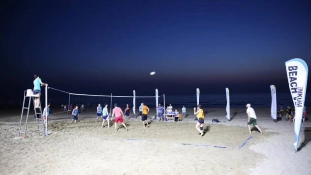 İnkumu'nda voleybol rüzgârı esti