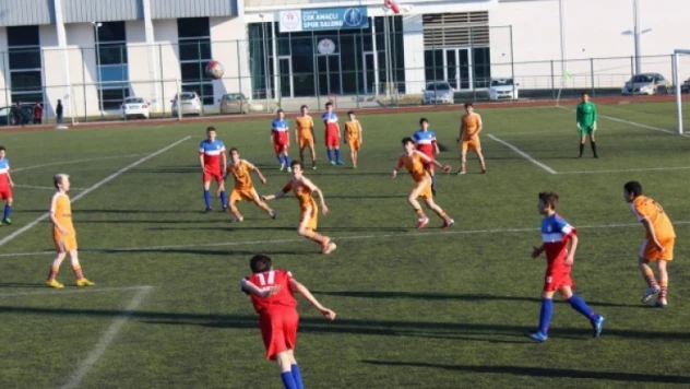 Bartıngençlik derbiyi kazandı