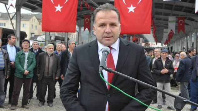 İsmail Can'dan ince gönderme