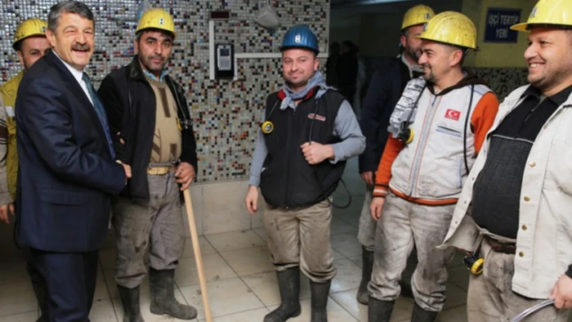 Akın, Madenciler Gününü kutladı