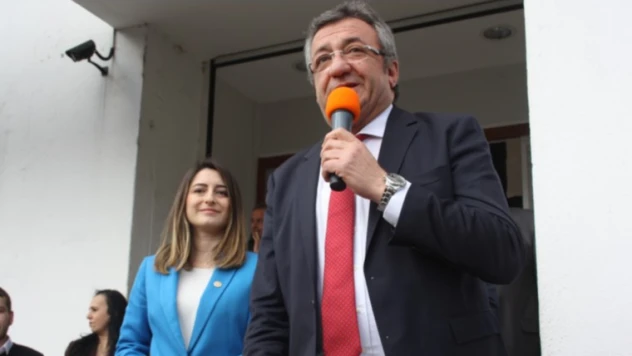 Altay'dan Cumhur İttifakına 'Dumur' ve 'Kambur'  benzetmesi