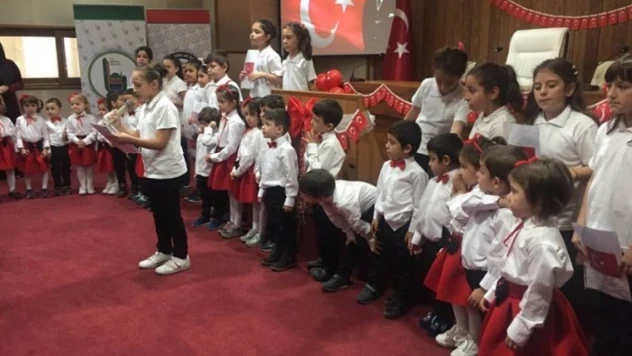 Miniklerde 29 Ekim Cumhuriyet Bayramı coşkusu