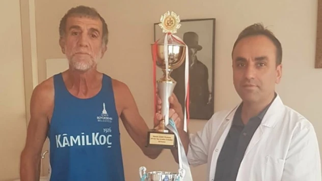 OĞUZ, ULUSLARARASI DARICA YARI MARATONUNDA ÜÇÜNCÜ OLDU