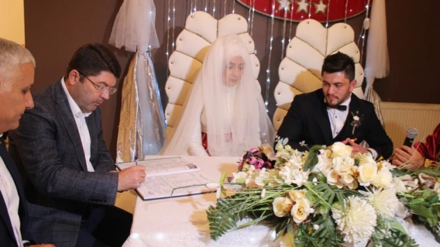 Tunç, nikah şahidi oldu