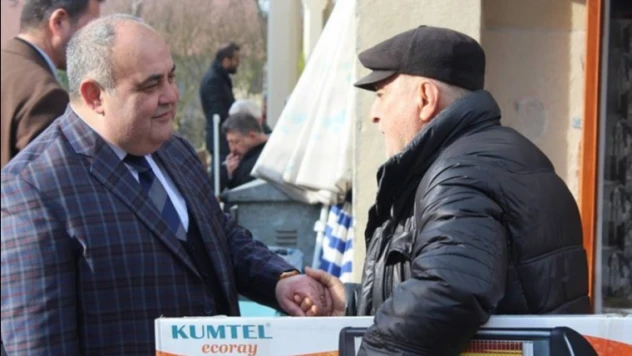 AK Parti esnaflarla kahvaltıda buluştu