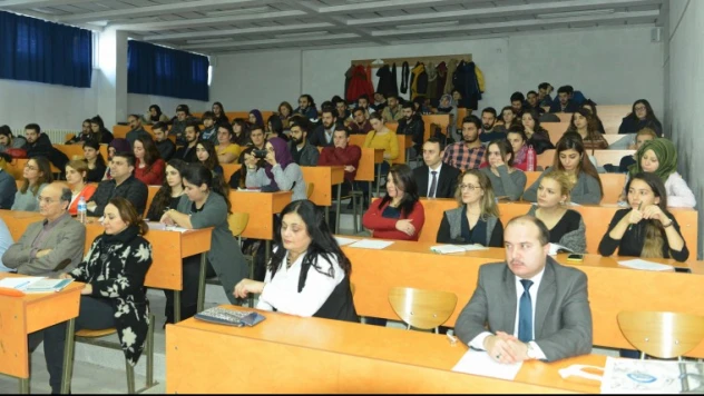 Üniversitede kentsel tasarım paneli