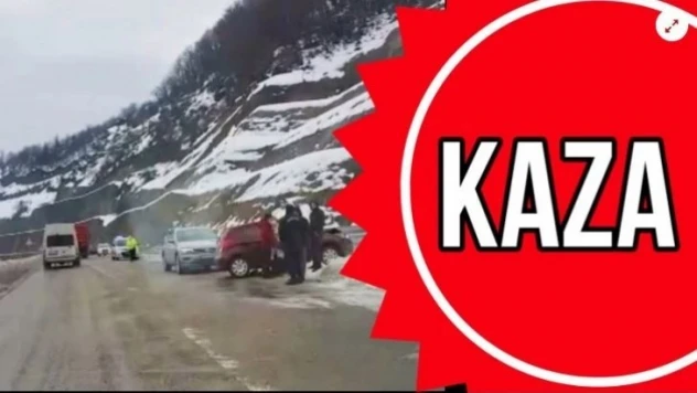 İki araç çarpıştı