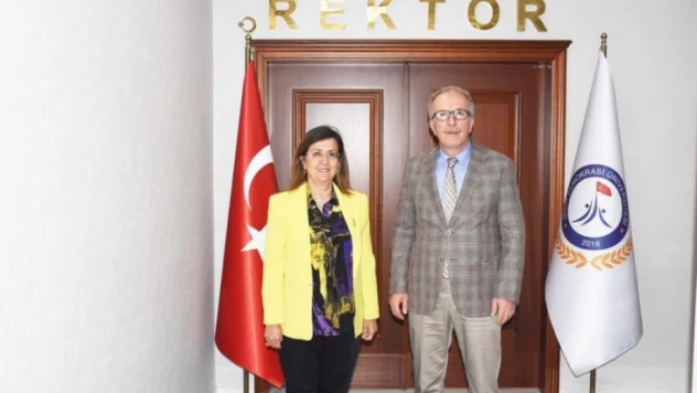 İki üniversite arasında yapılabilecek ortak çalışmalar konuşuldu