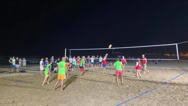 İNKUMU 5. PLAJ VOLEYBOLU TURNUVASI BAŞLADI