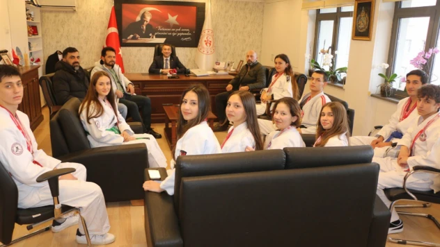 Ju Jitsu Şampiyonlarından İl Müdürü Akkaş'a Ziyaret