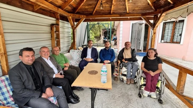 Kaymakam Kadiroğlu'ndan Büyüklerimize Ziyaret