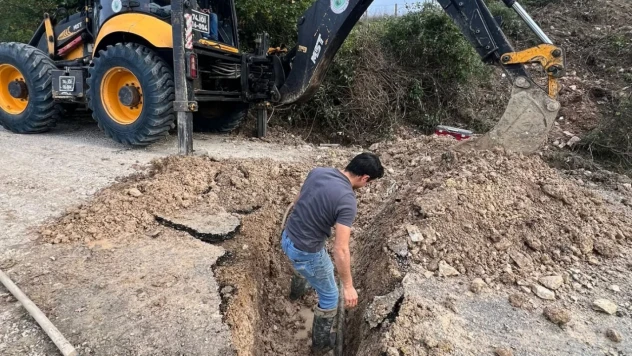 Köylerde Altyapı ve Yol Çalışmaları Hız Kesmeden Sürüyor