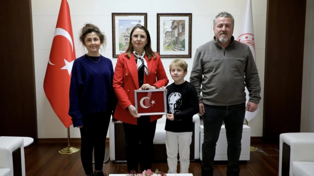 Küçük Alper'in Büyük Duruşu Valilikte Taçlandı