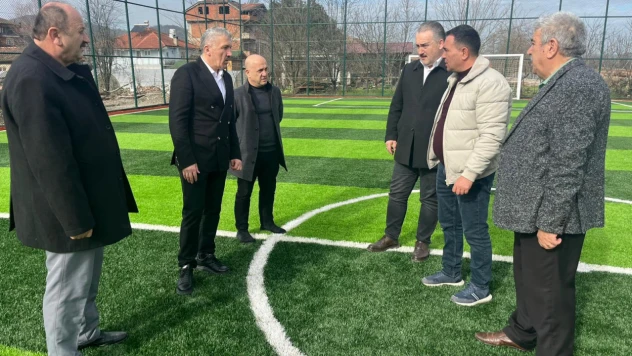 Kurtköy'de Halı Saha Tamamlandı, Yeni Projeler Yolda
