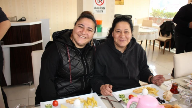 Memleket Partili kadınlar kahvaltıda buluştu