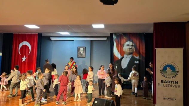 Minikler Karne Tatilini Şenlikle Uğurladı