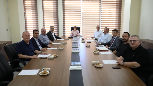 OSB'de Altyapı Çalışmaları ve Faaliyetler Masaya Yatırıldı