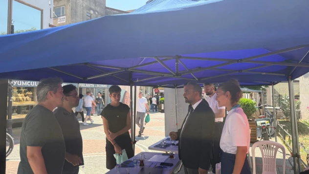 Rektör Akkaya aday öğrencilerle bir araya geldi