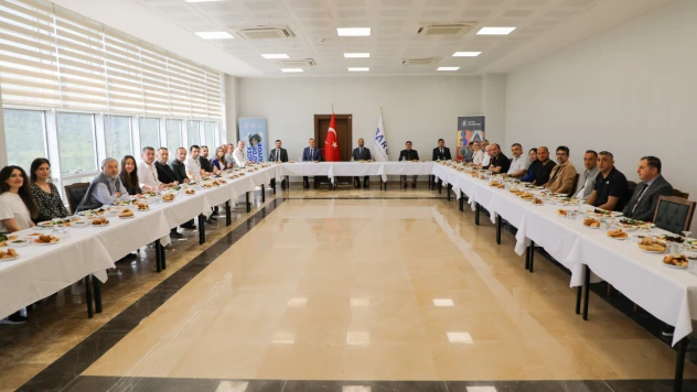 Rektör Prof. Dr. Ahmet Akkaya  Basın Mensuplarıyla Buluştu