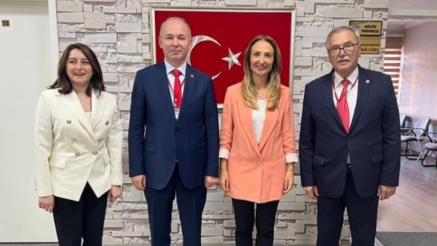 Seçimin galiba az farkla Akyol