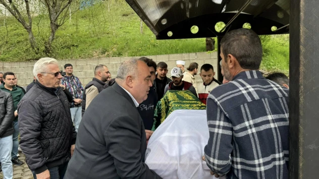 Şehit Annesi Bahriye Olgun son yolculuğuna uğurlandı