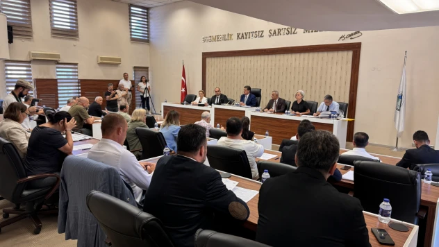 Toplu taşımaya zam geldi, seçim öncesi yapılan harcamalar gündem oldu!