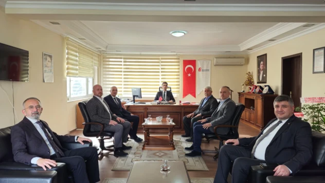 TSO'dan Vergi Dairesi Müdürü Savaş'a Hayırlı Olsun Ziyareti