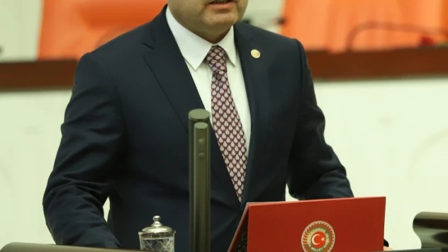 Tunç 'Emek dostu AK Parti'