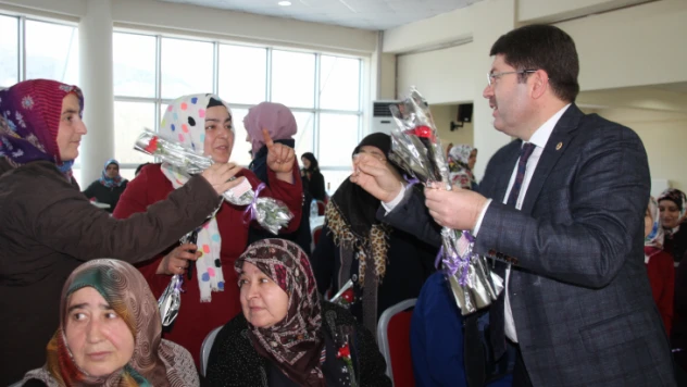 Tunç 'Kadınlarımız bizim baş tacıdır'