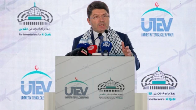 Tunç'tan Küresel Sumud Filosu'na Müdahale Eden İsrail'e Tepki