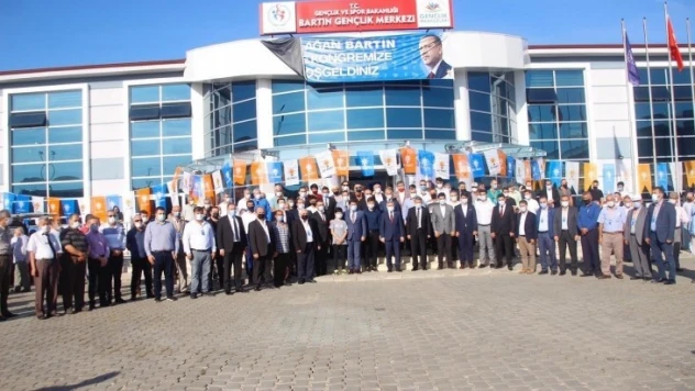 Tunç'tan 'sembolik cumhurbaşkanı' eleştirisi
